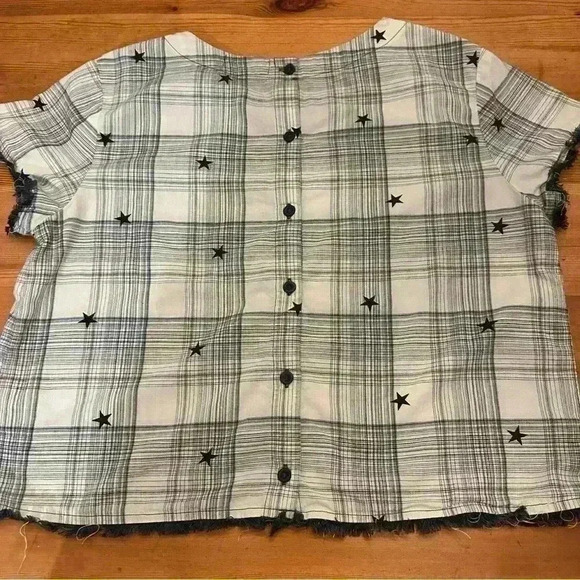 Cloth & Stone anthropologie Boho Stars & Stripes
Short Sleeve Top size M - Picture 6 of 9